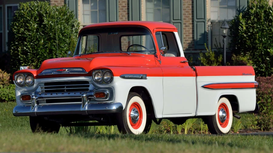 1959 Chevrolet Task Force - Image 21 of 26