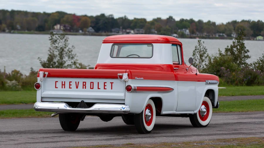 1959 Chevrolet Task Force - Image 3 of 20