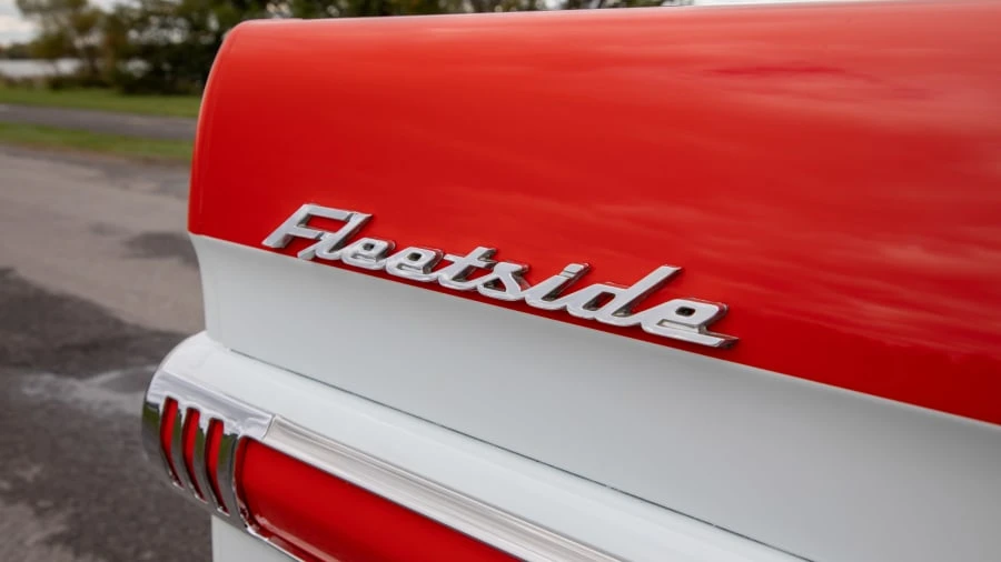 1959 Chevrolet Task Force - Image 17 of 20