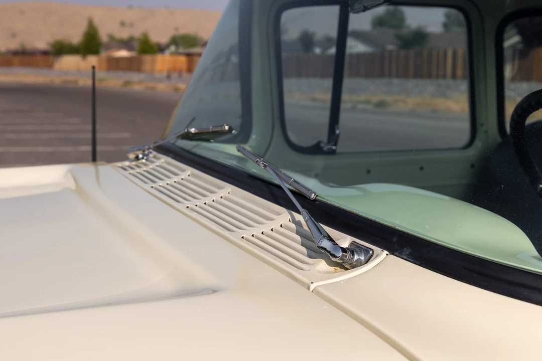1959 Chevrolet Task Force - Image 28 of 31