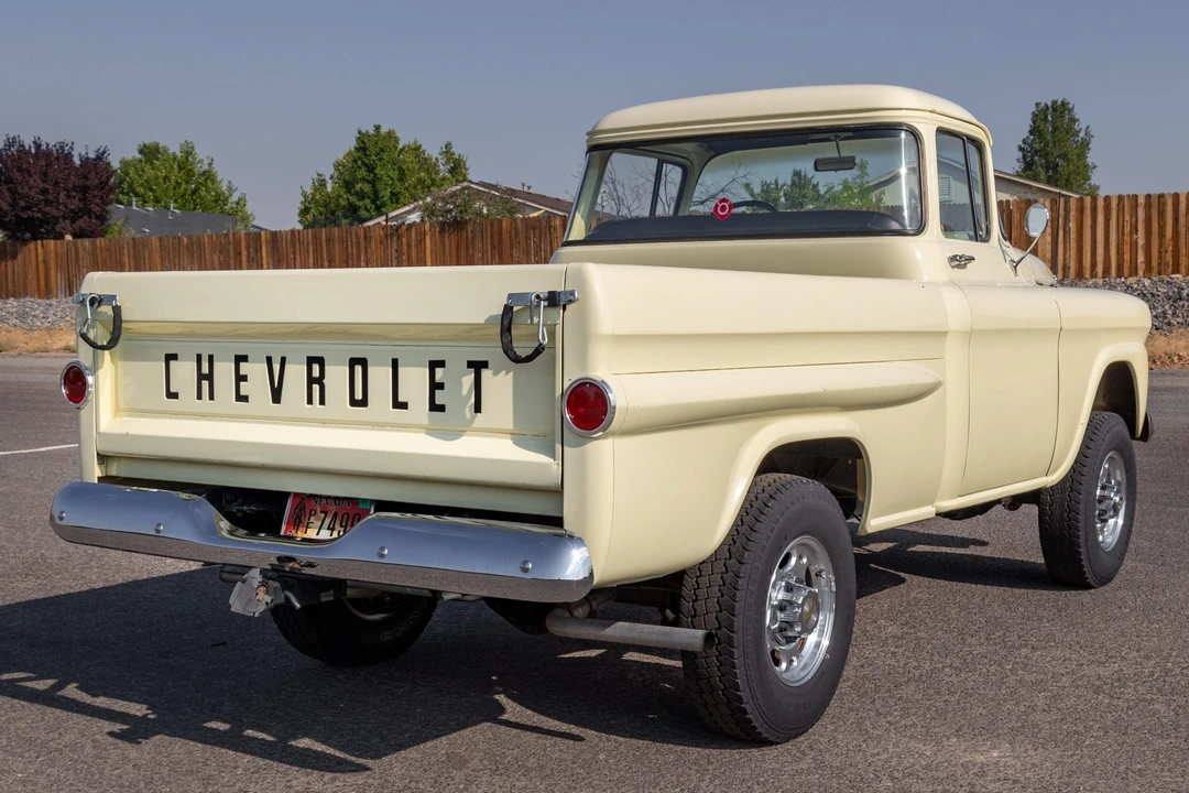 1959 Chevrolet Task Force - Image 7 of 31