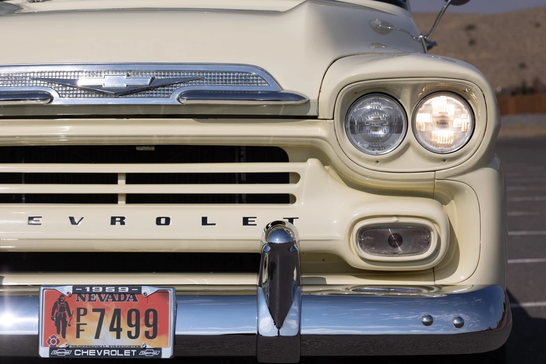 1959 Chevrolet Task Force - Image 17 of 31