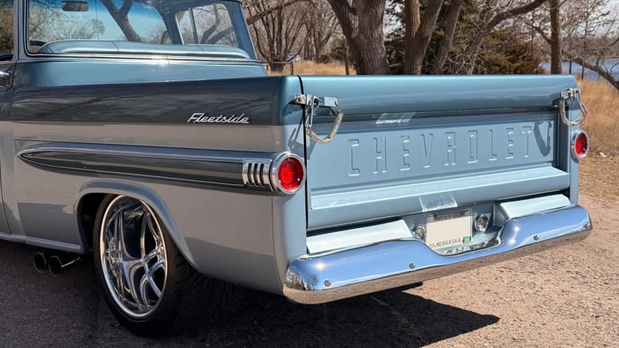 1959 Chevrolet Task Force - Image 6 of 16