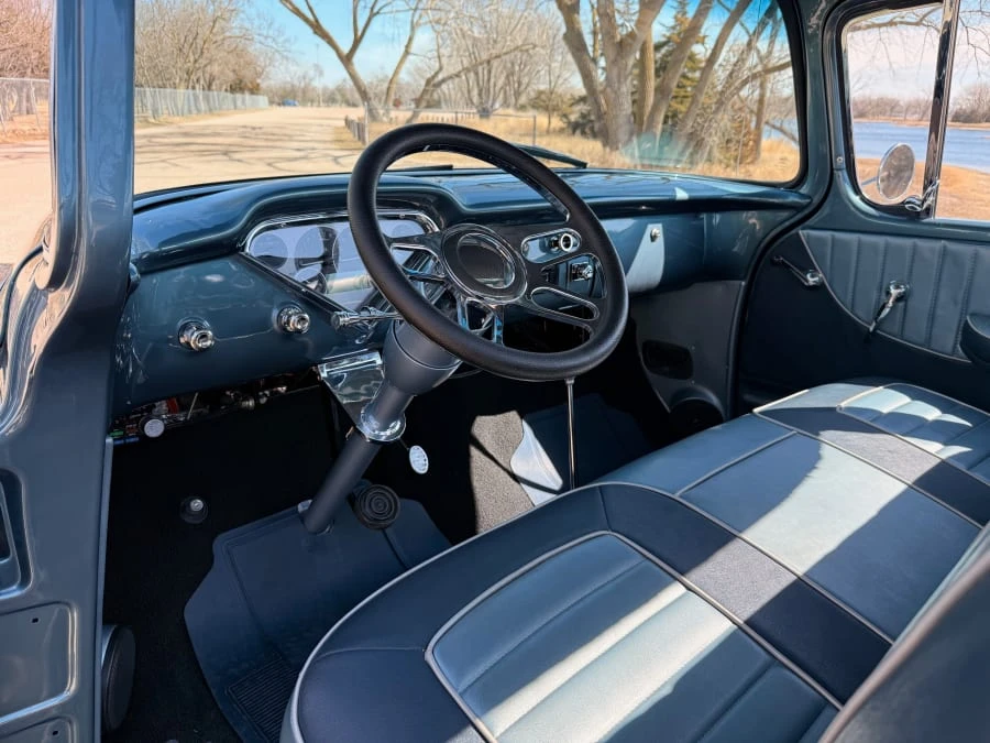 1959 Chevrolet Task Force - Image 10 of 16