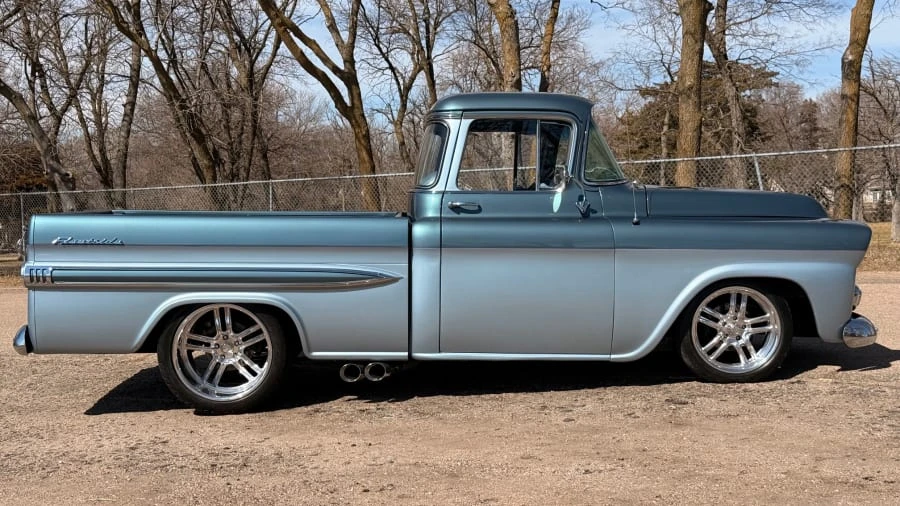 1959 Chevrolet Task Force - Image 2 of 16