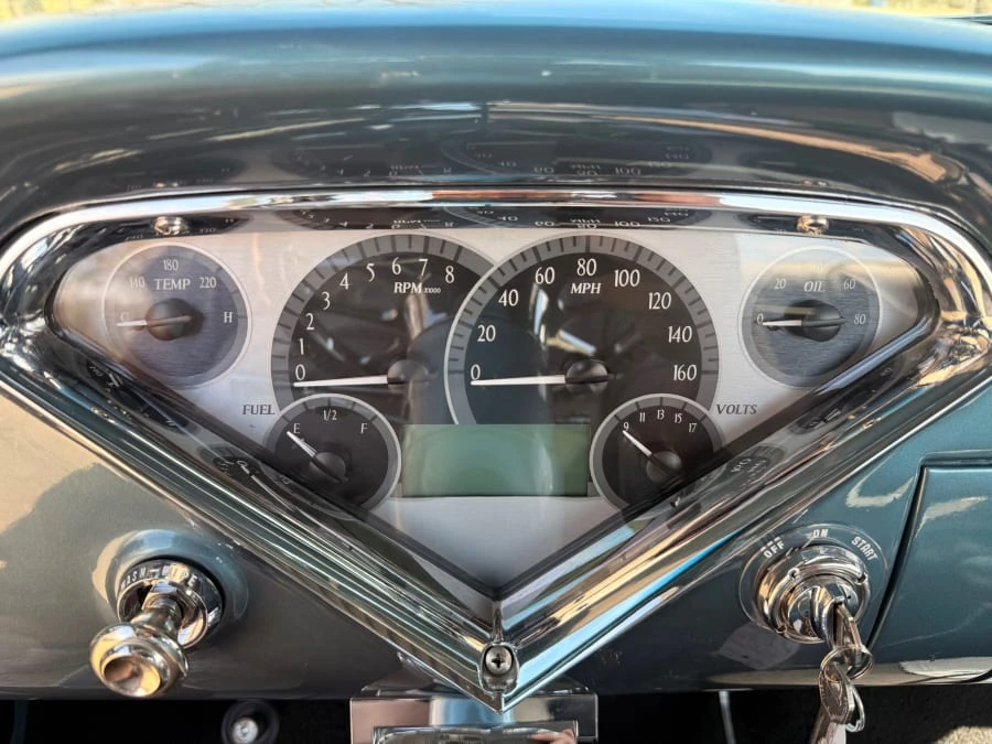 1959 Chevrolet Task Force - Image 8 of 16