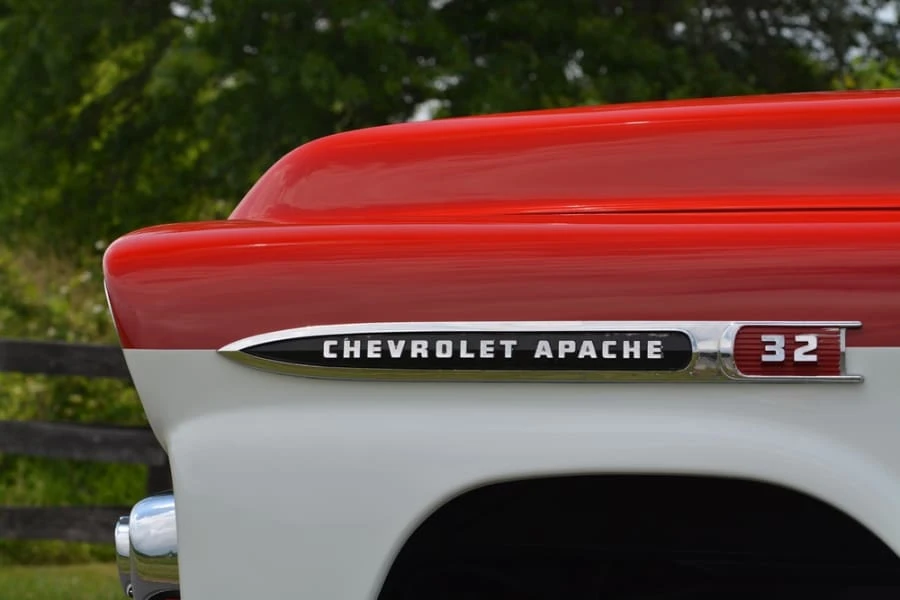 1959 Chevrolet Task Force - Image 9 of 12