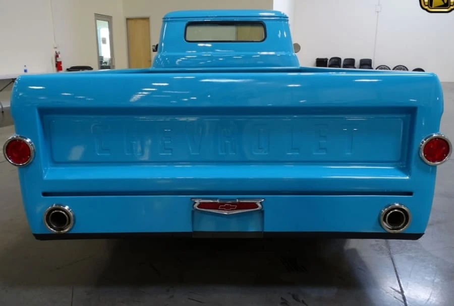 1959 Chevrolet Task Force - Image 10 of 12