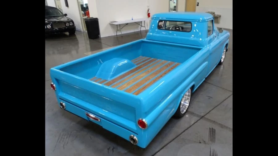 1959 Chevrolet Task Force - Image 4 of 12