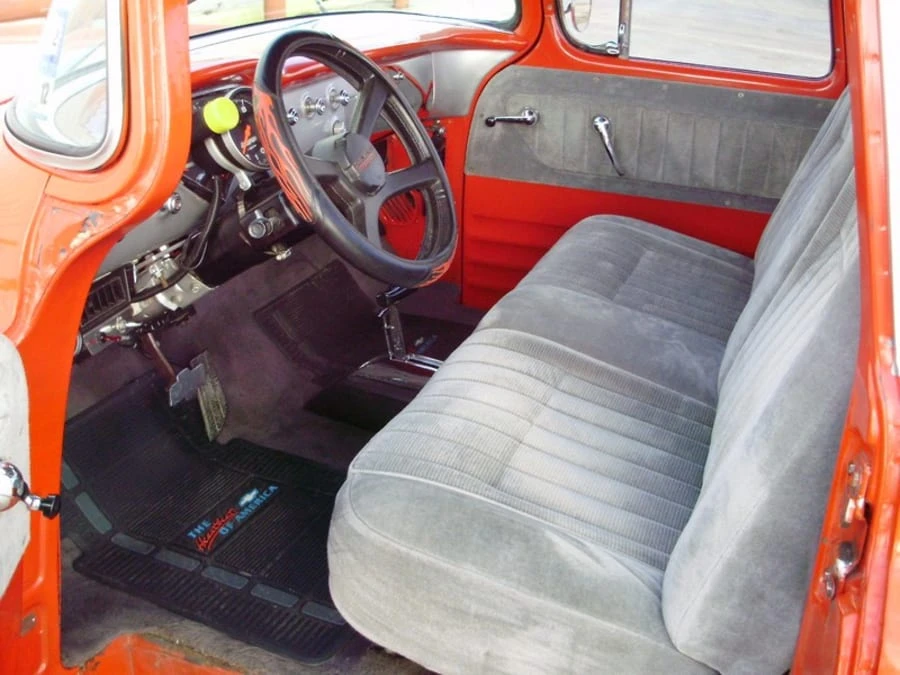 1959 Chevrolet Task Force - Image 2 of 8