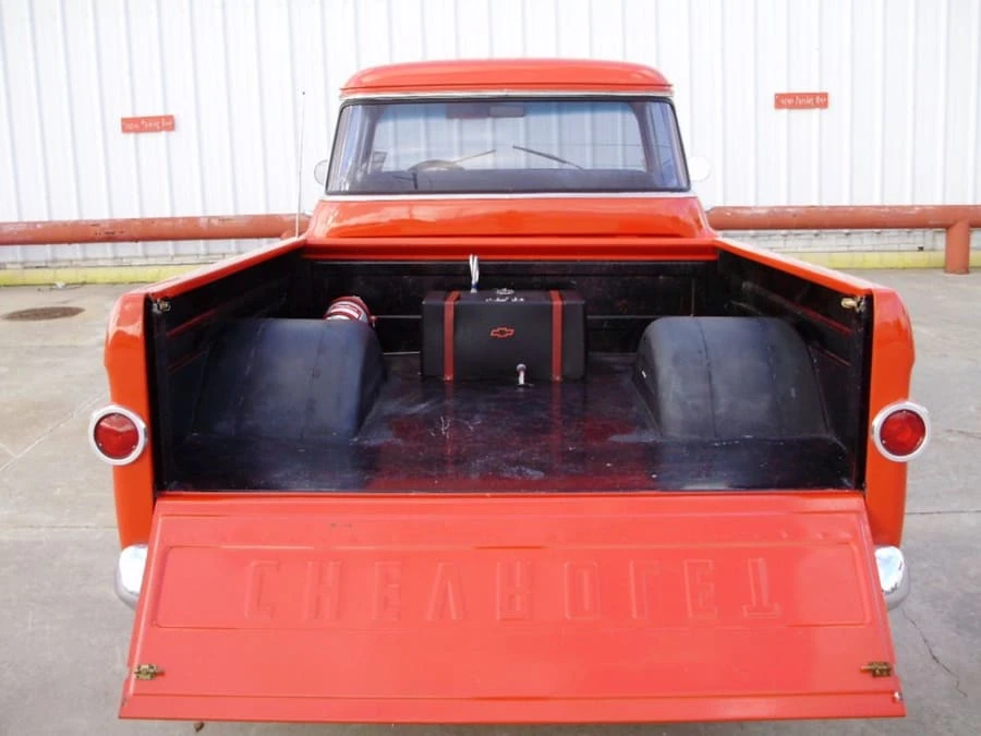 1959 Chevrolet Task Force - Image 3 of 8