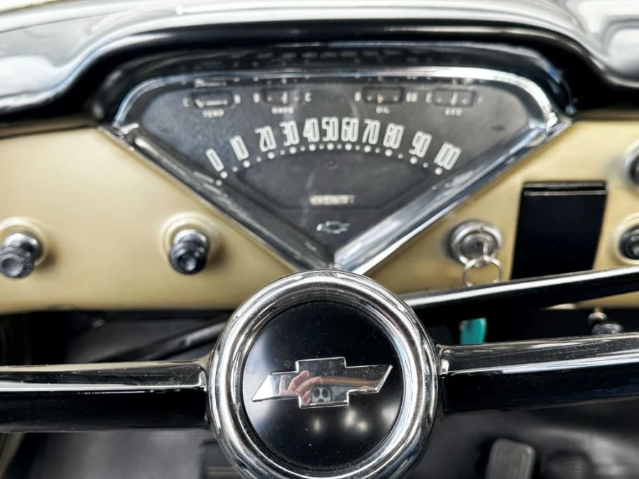 1959 Chevrolet Task Force - Image 13 of 19