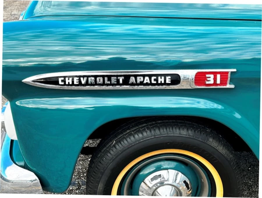 1959 Chevrolet Task Force - Image 4 of 19