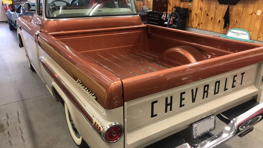 1959 Chevrolet Task Force - Image 8 of 14