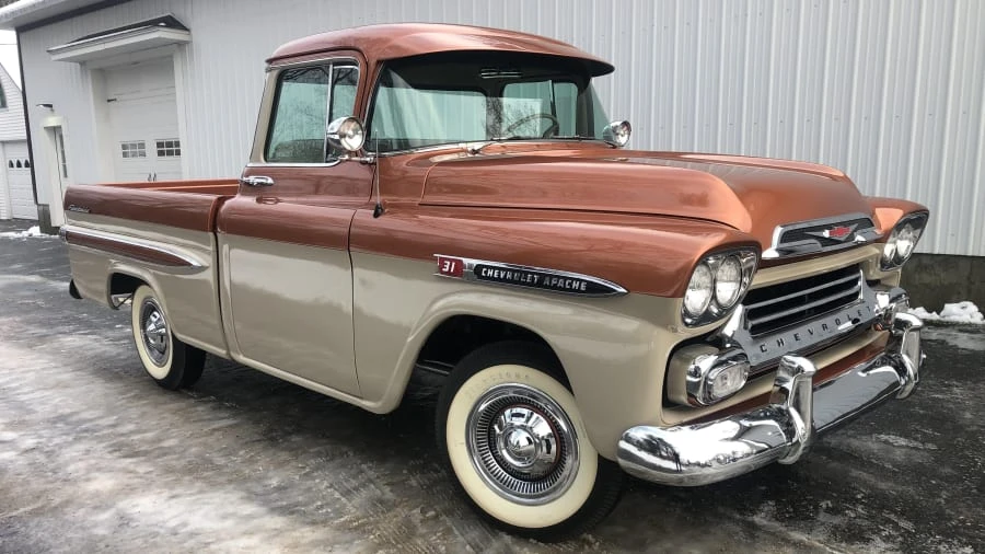 1959 Chevrolet Task Force - Image 9 of 14