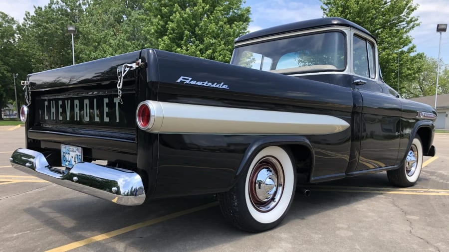 1959 Chevrolet Task Force - Image 10 of 10