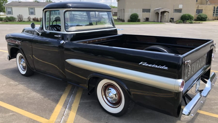 1959 Chevrolet Task Force - Image 2 of 10