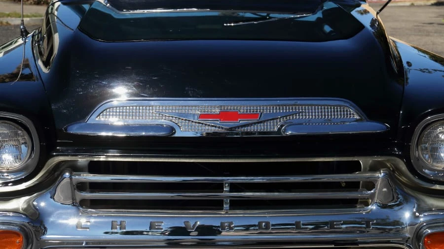 1959 Chevrolet Task Force - Image 15 of 19
