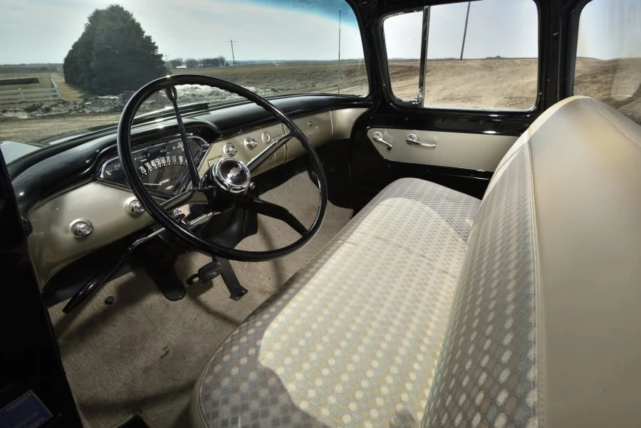 1959 Chevrolet Task Force - Image 25 of 29