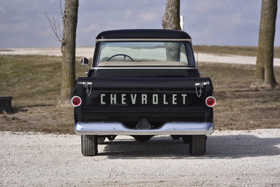 1959 Chevrolet Task Force - Image 5 of 29