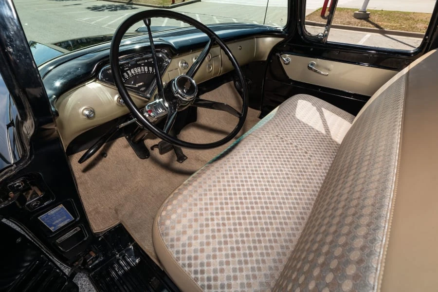 1959 Chevrolet Task Force - Image 24 of 29
