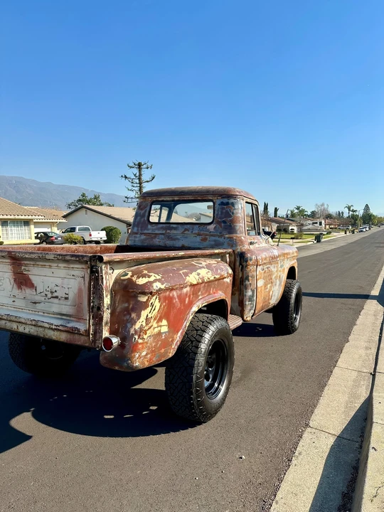 1959 Chevrolet Task Force - Image 11 of 31