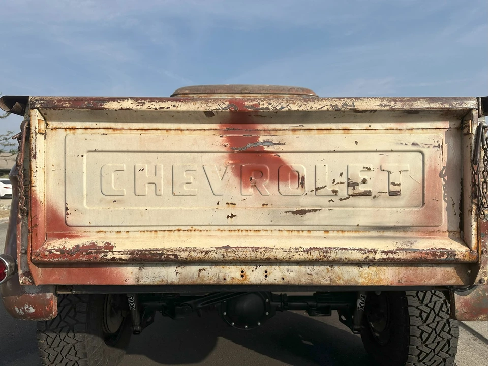 1959 Chevrolet Task Force - Image 27 of 31