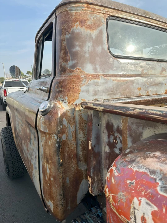 1959 Chevrolet Task Force - Image 20 of 31