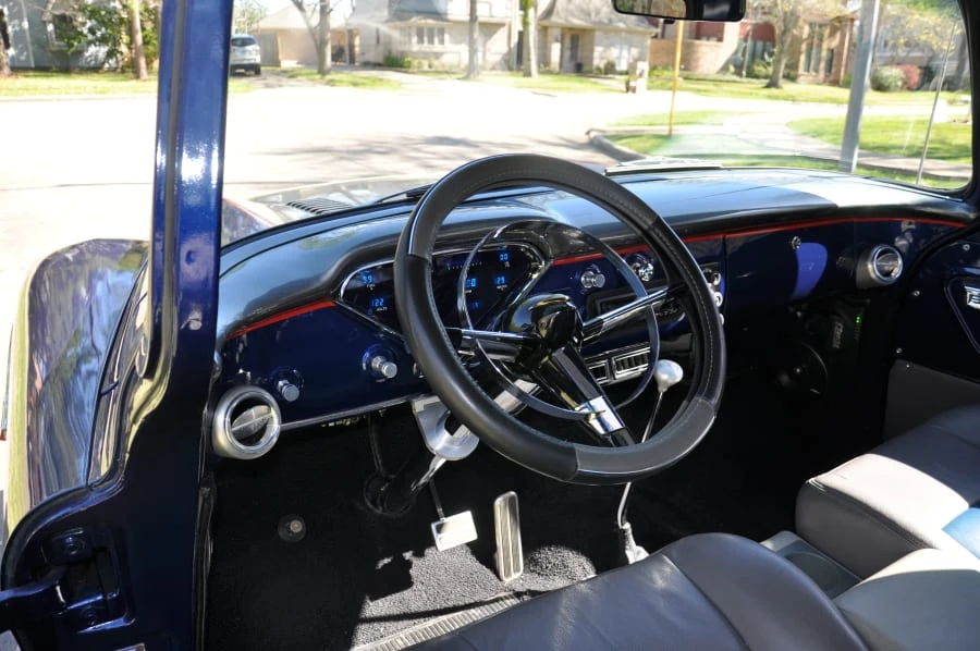 1959 Chevrolet Task Force - Image 6 of 12