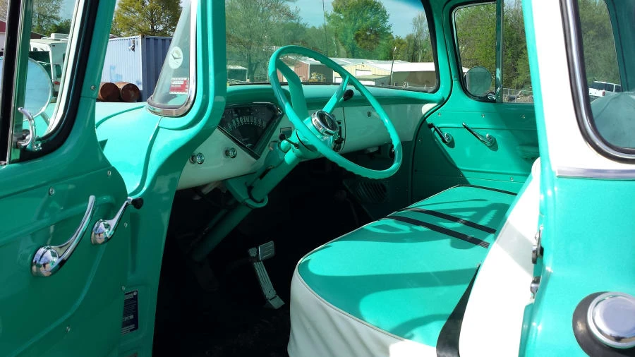 1959 Chevrolet Task Force - Image 3 of 3