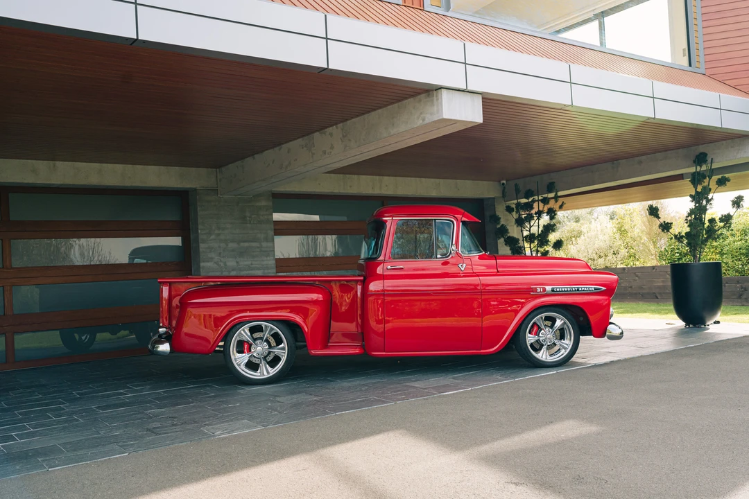 1959 Chevrolet Task Force - Image 4 of 31