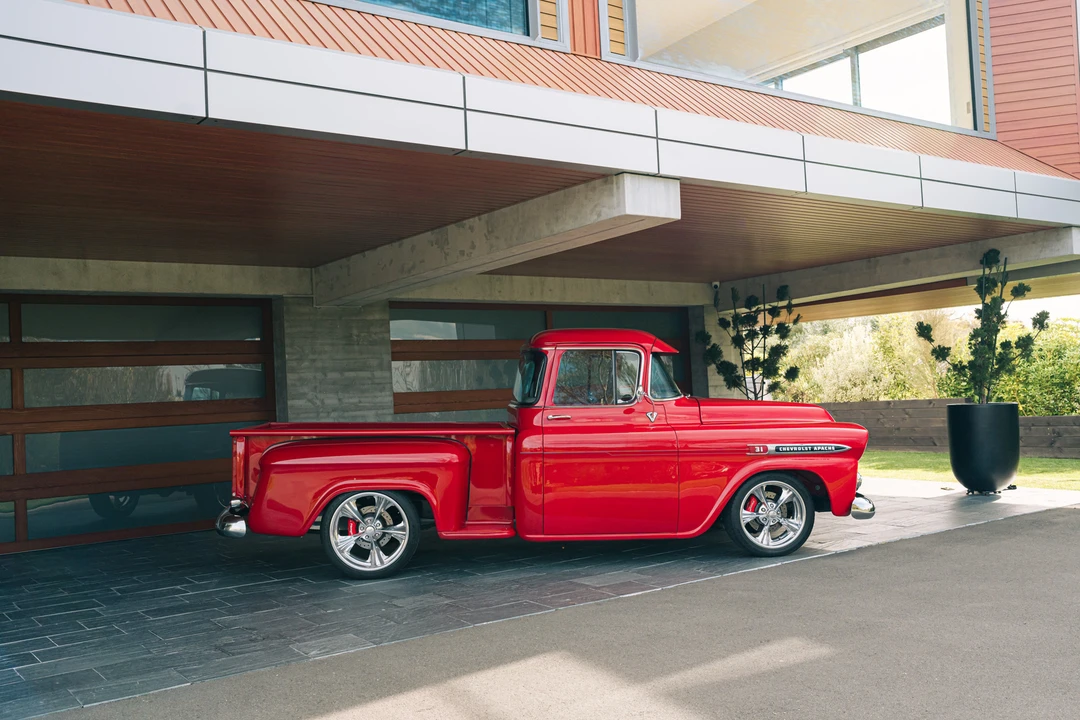1959 Chevrolet Task Force - Image 13 of 31
