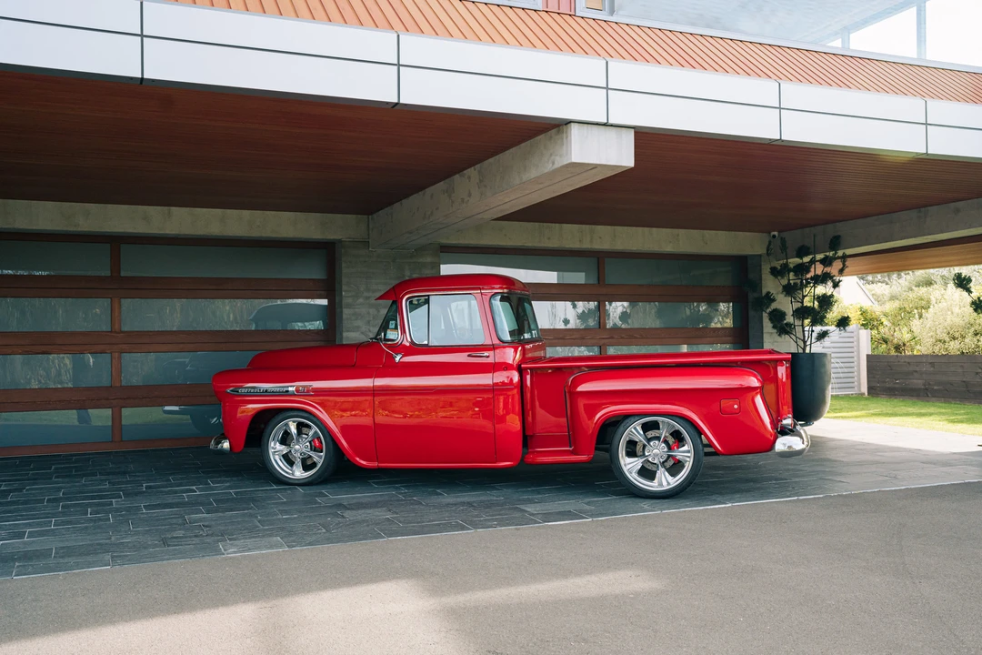 1959 Chevrolet Task Force - Image 15 of 31