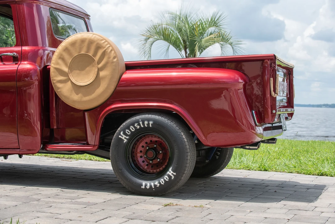 1959 Chevrolet Task Force - Image 30 of 31