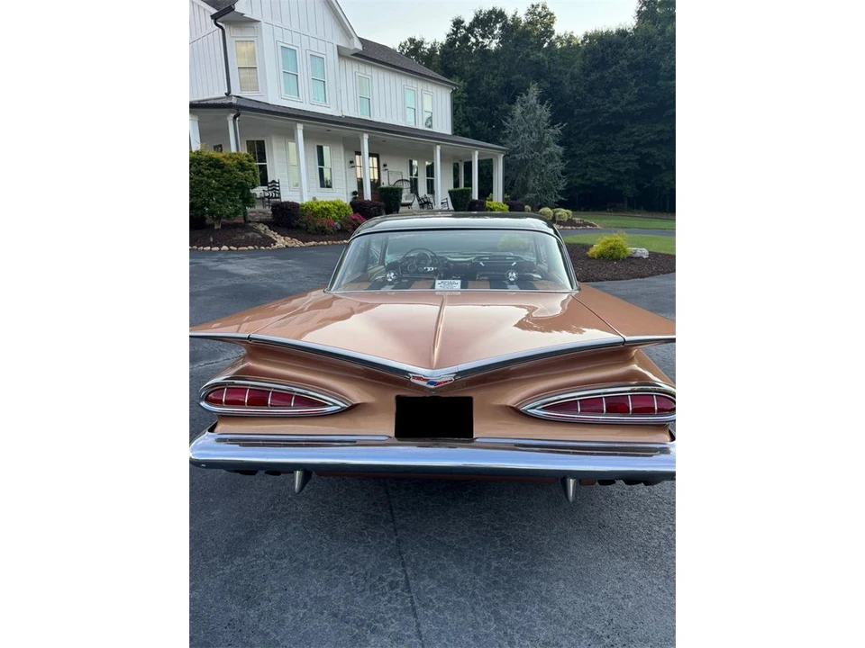 1959 Chevrolet Biscayne - Image 4 of 31