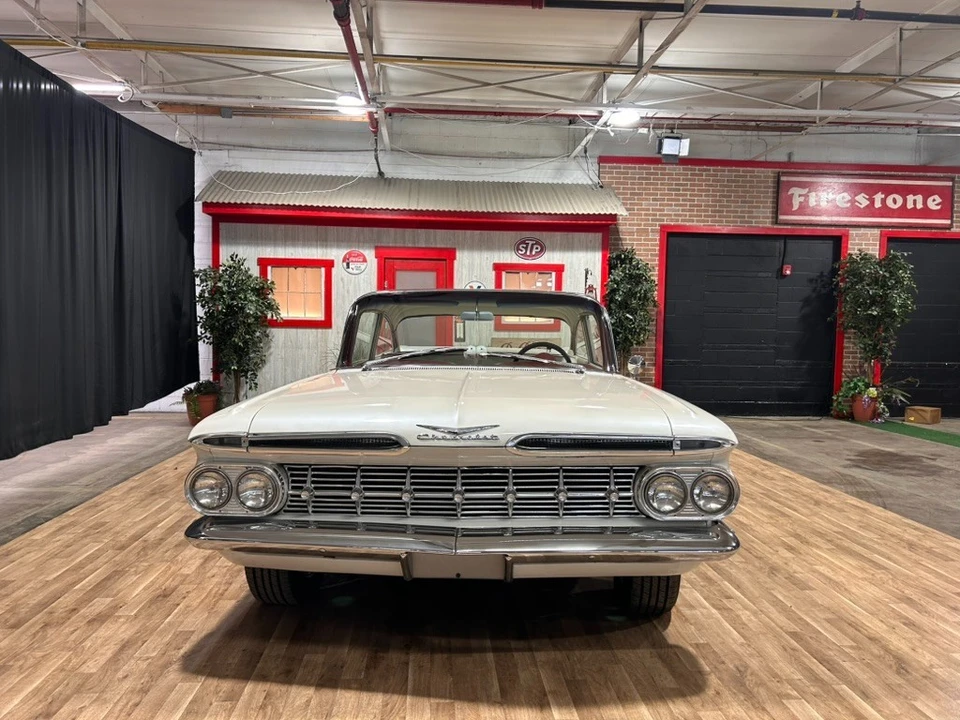 1959 Chevrolet Biscayne - Image 2 of 23
