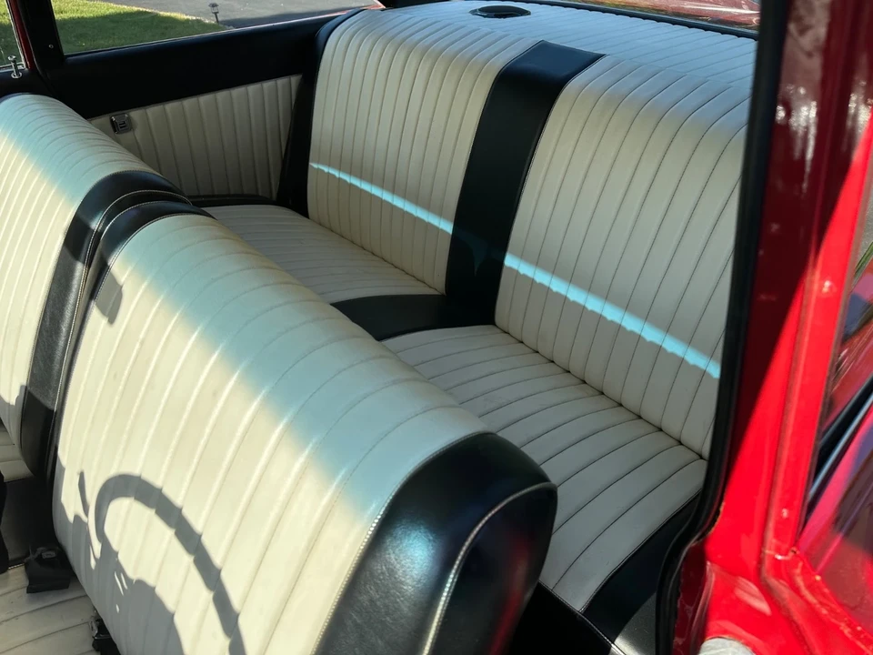 1959 Chevrolet Biscayne - Image 6 of 10