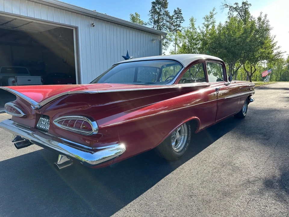 1959 Chevrolet Biscayne - Image 4 of 10