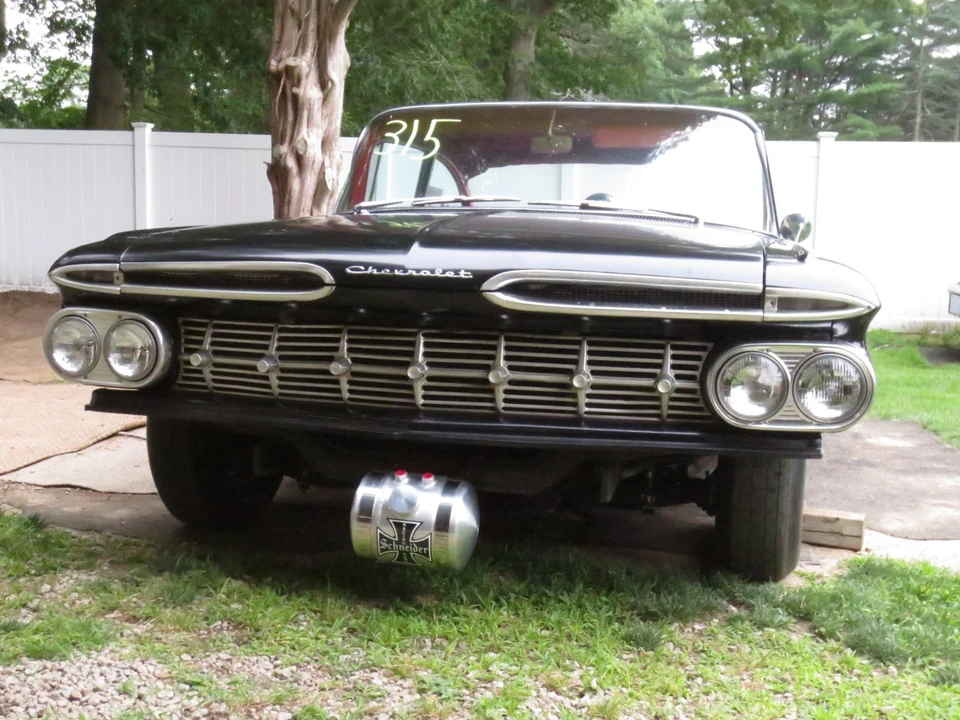 1959 Chevrolet Biscayne - Image 3 of 31