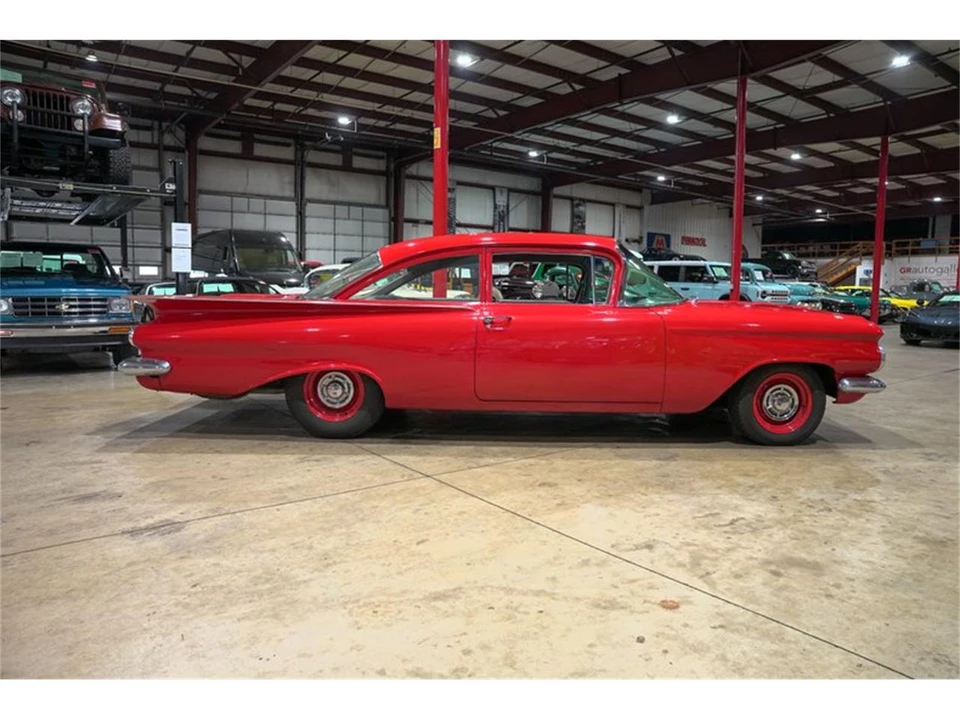 1959 Chevrolet Biscayne - Image 10 of 31