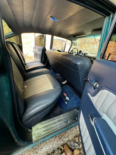 1959 Chevrolet Biscayne - Image 12 of 31