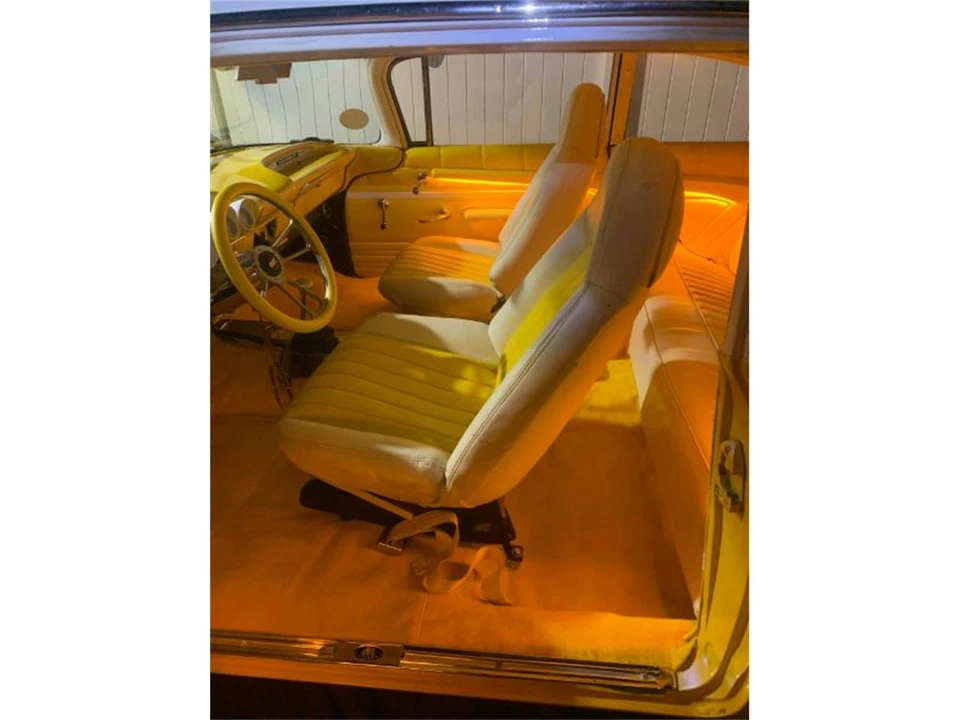 1959 Chevrolet Biscayne - Image 8 of 21