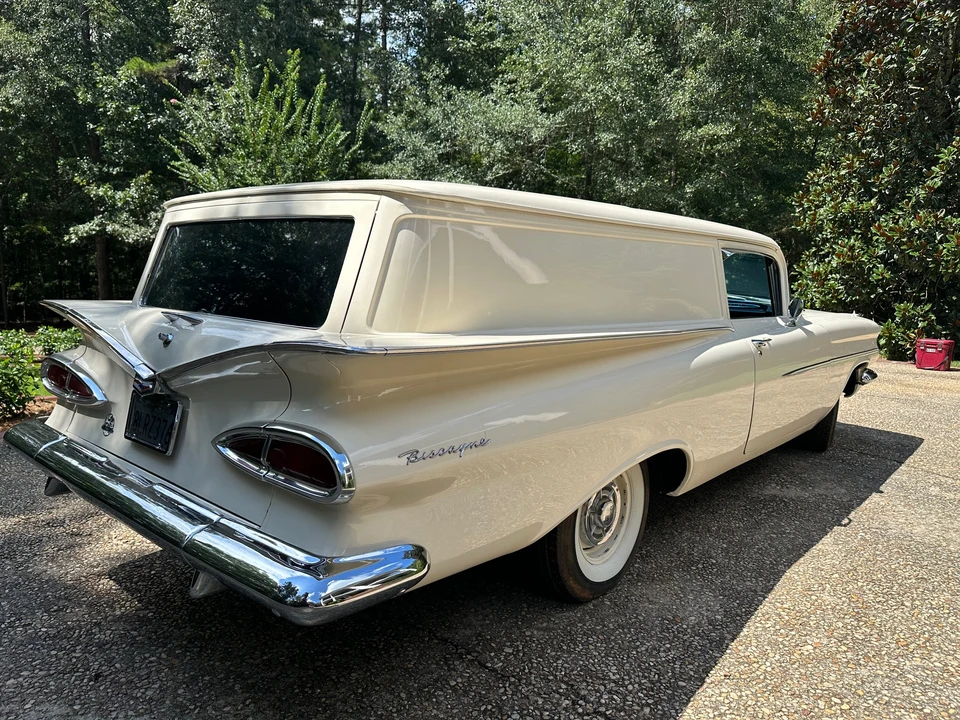 1959 Chevrolet Biscayne - Image 16 of 31