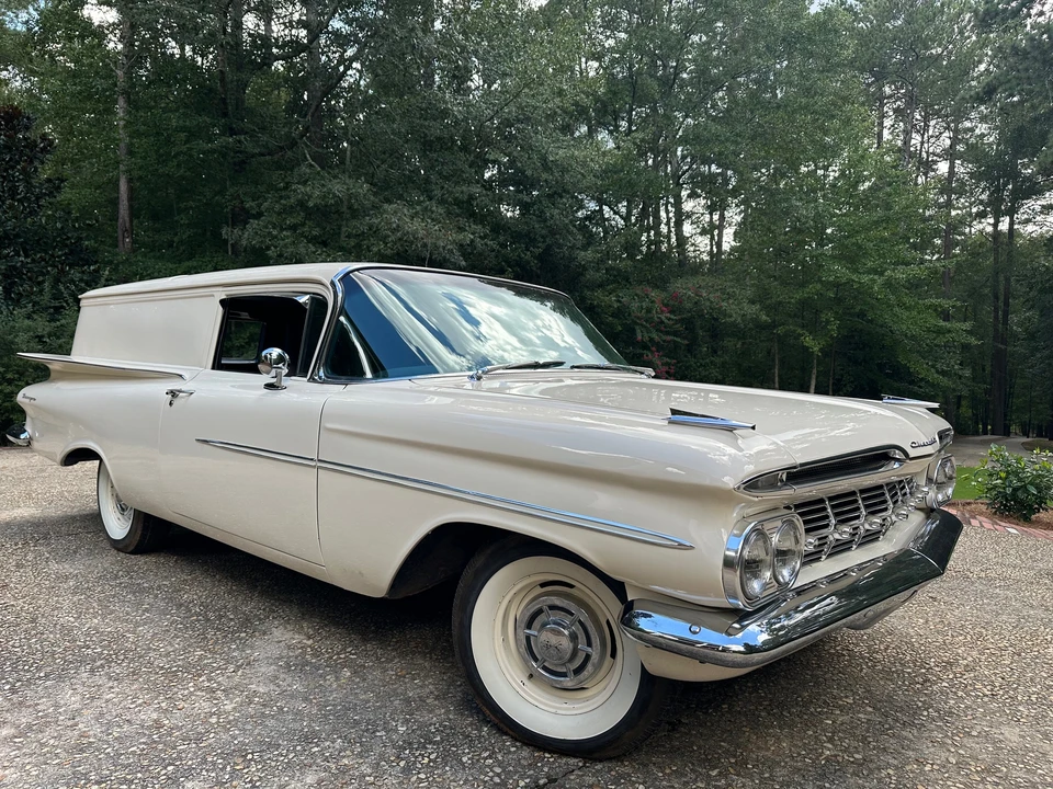 1959 Chevrolet Biscayne - Image 9 of 31