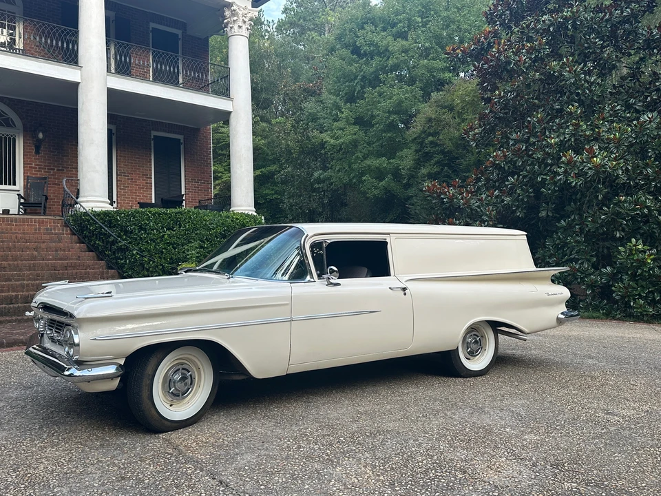 1959 Chevrolet Biscayne - Image 2 of 31