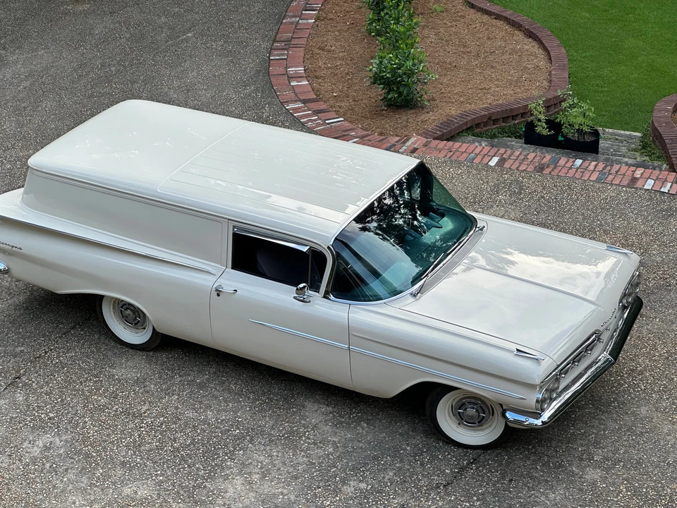 1959 Chevrolet Biscayne - Image 10 of 31