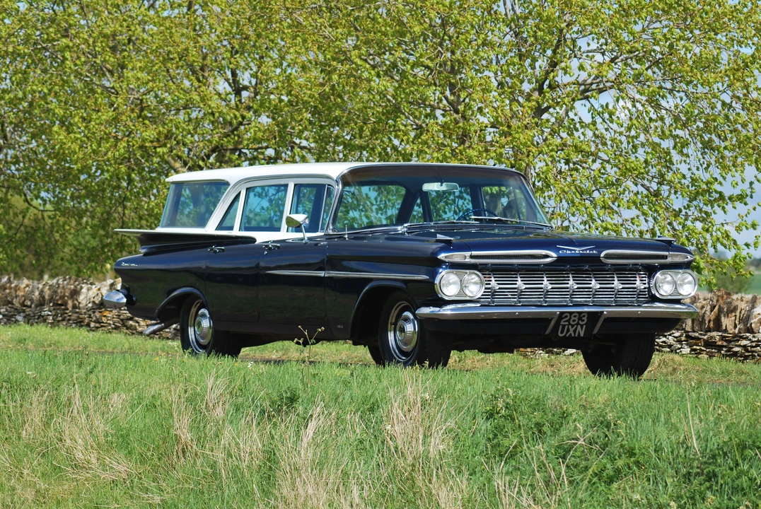 1959 Chevrolet Task Force - Image 2 of 7