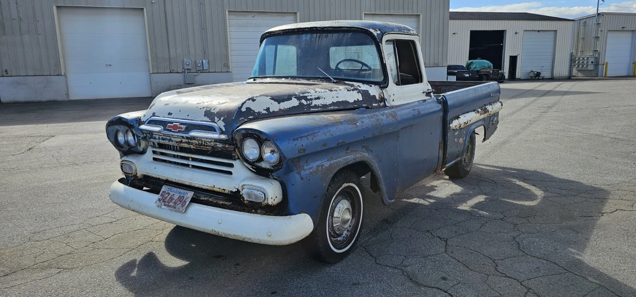1959 Chevrolet Task Force - Image 12 of 13