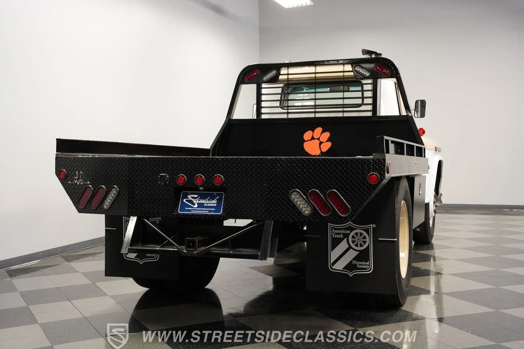 1959 Chevrolet Task Force - Image 12 of 12