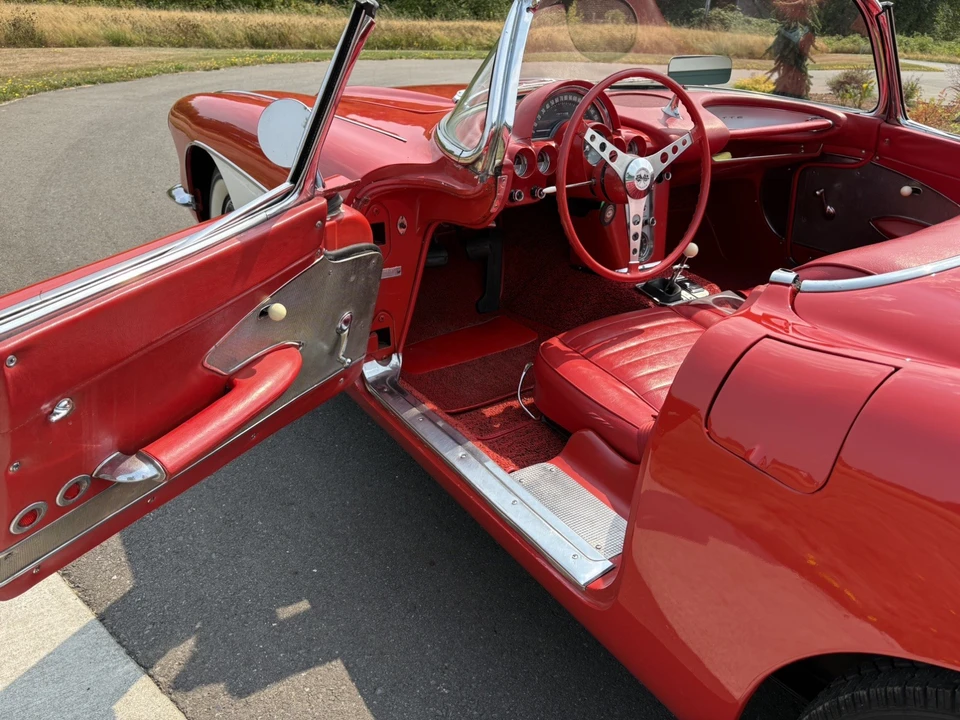 1959 Chevrolet Corvette C1 - Image 15 of 31